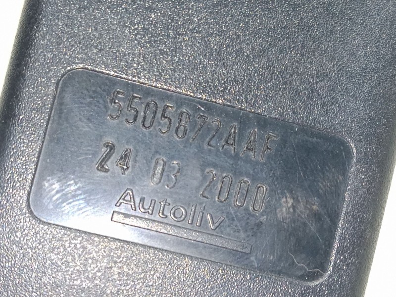 Recambio de anclaje con pretensor delantero derecho para renault clio ii (bb_, cb_) 1.4 16v (b/cb0p, bb13) referencia OEM IAM 55