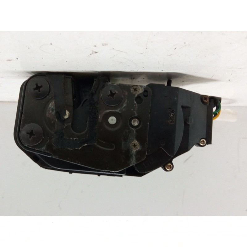 Recambio de cerradura puerta trasera izquierda para kia cerato i hatchback (ld) 1.6 referencia OEM IAM   