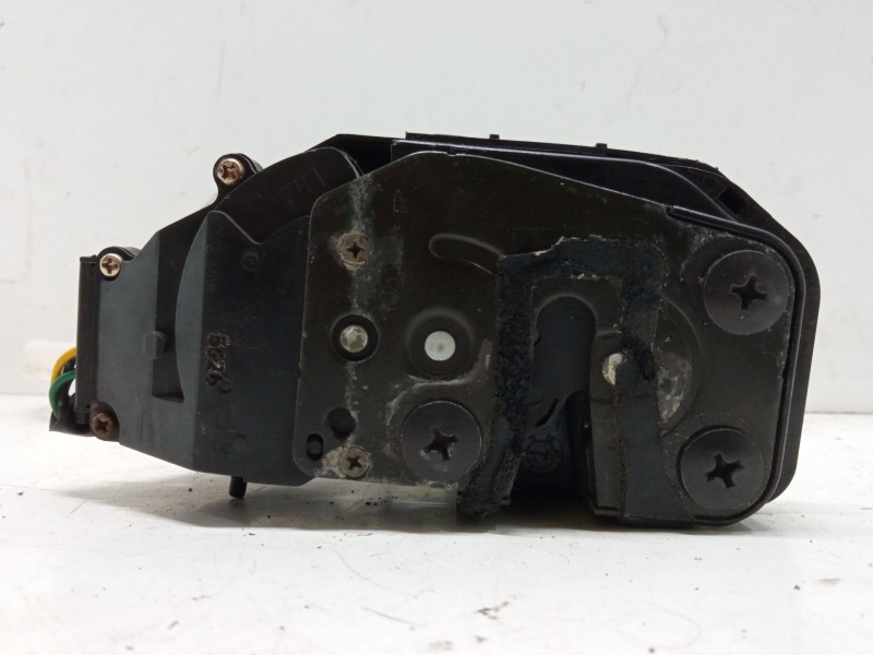 Recambio de cerradura puerta trasera izquierda para kia cerato i hatchback (ld) 1.6 referencia OEM IAM   