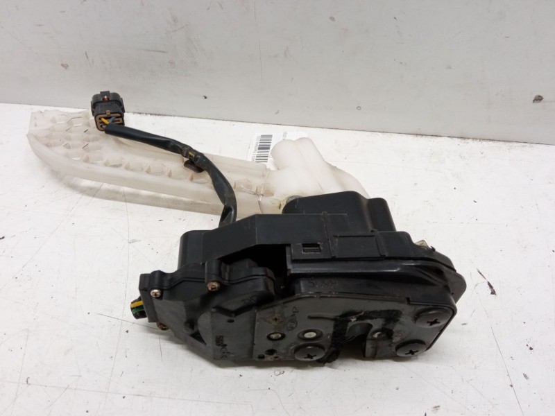 Recambio de cerradura puerta trasera izquierda para kia cerato i hatchback (ld) 1.6 referencia OEM IAM   