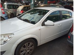 opel astra h (a04) del año 2009
