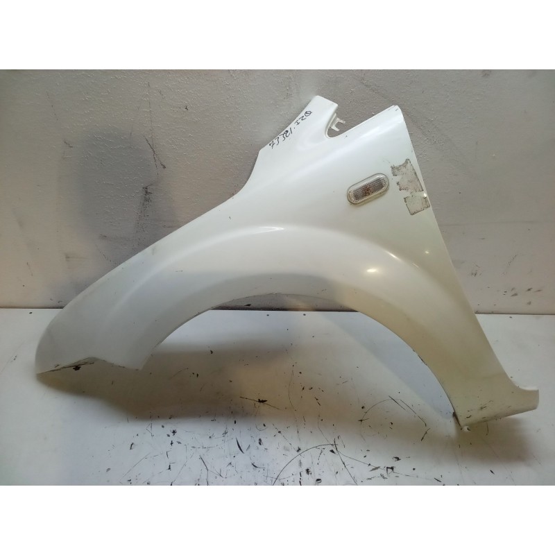 Recambio de aleta delantera izquierda para ford focus ii (da_, hcp, dp) 1.6 tdci referencia OEM IAM   