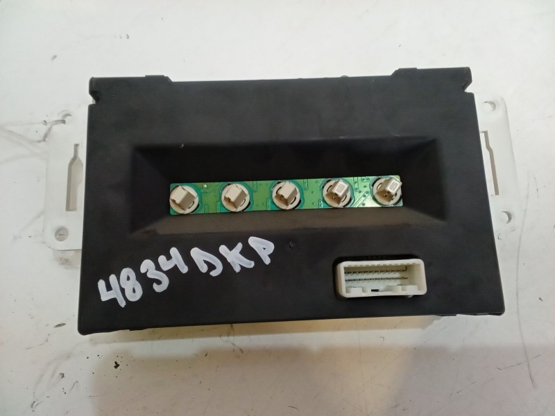 Recambio de pantalla multifuncion para nissan almera ii hatchback (n16) 2.2 dci referencia OEM IAM 28090BU701A28090BU701A  21677