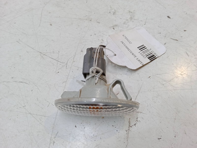 Recambio de intermitente lateral izquierdo para mazda 5 (cr19) 1.8 (cr19) referencia OEM IAM   