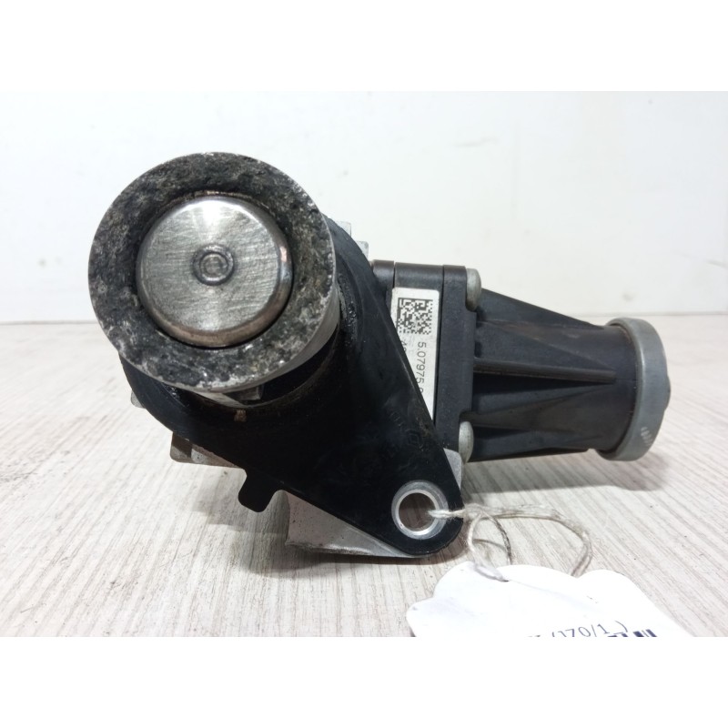 Recambio de valvula egr para renault scénic iii (jz0/1_) 1.5 dci referencia OEM IAM 5.07975.0300 4056444979 