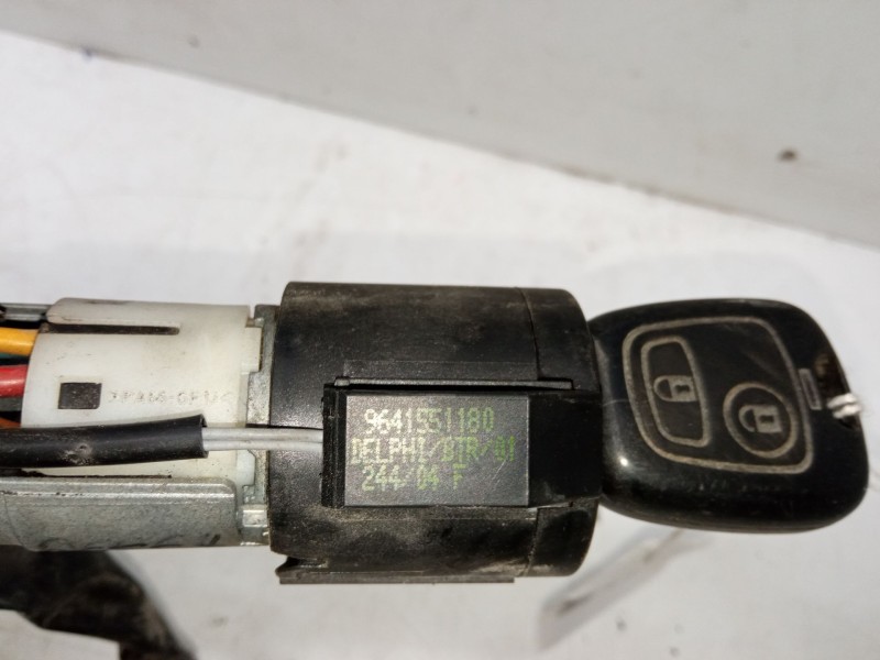 Recambio de clausor para peugeot 206 hatchback (2a/c) 1.4 hdi eco 70 referencia OEM IAM 9641551180  