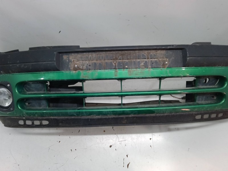 Recambio de paragolpes delantero para renault clio ii (bb_, cb_) 1.4 16v (b/cb0p, bb13) referencia OEM IAM   