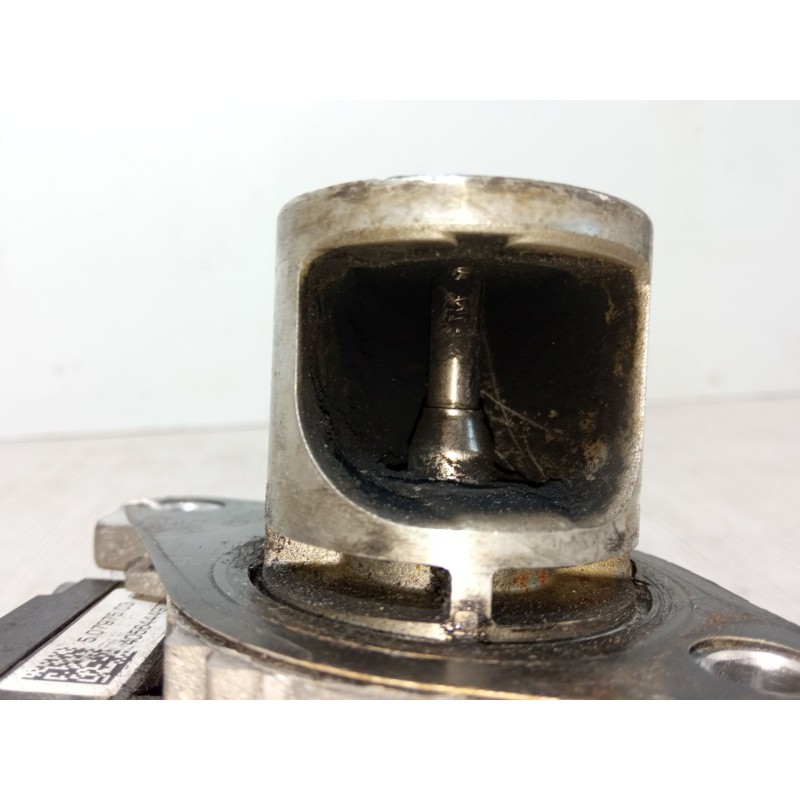 Recambio de valvula egr para renault scénic iii (jz0/1_) 1.5 dci referencia OEM IAM 5.07975.0300 4056444979 