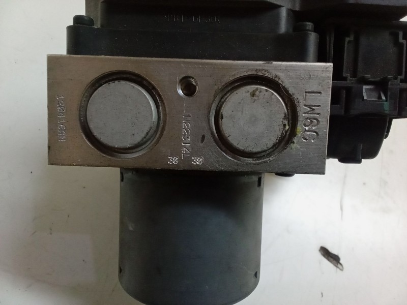 Recambio de abs para chevrolet aveo / kalos hatchback (t250, t255) 1.4 referencia OEM IAM 95173880688250455  5WY7D59A