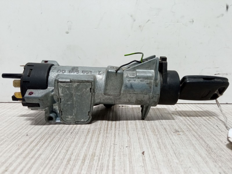 Recambio de clausor para audi a4 b5 (8d2) 1.8 referencia OEM IAM 4D0905851E  