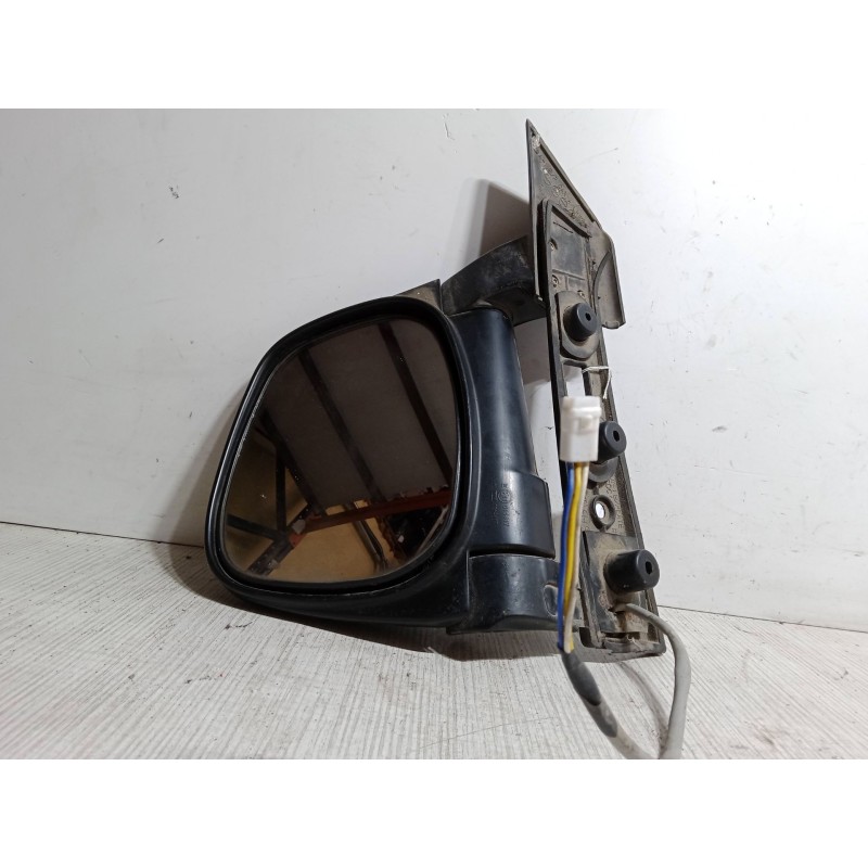 Recambio de retrovisor electrico izquierdo para hyundai h-1 / starex autobús (a1) 2.5 tci referencia OEM IAM   