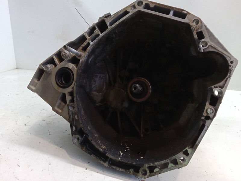 Recambio de caja de cambios manual 6 velocidades para renault scénic iii (jz0/1_) 1.5 dci referencia OEM IAM 320103891R  