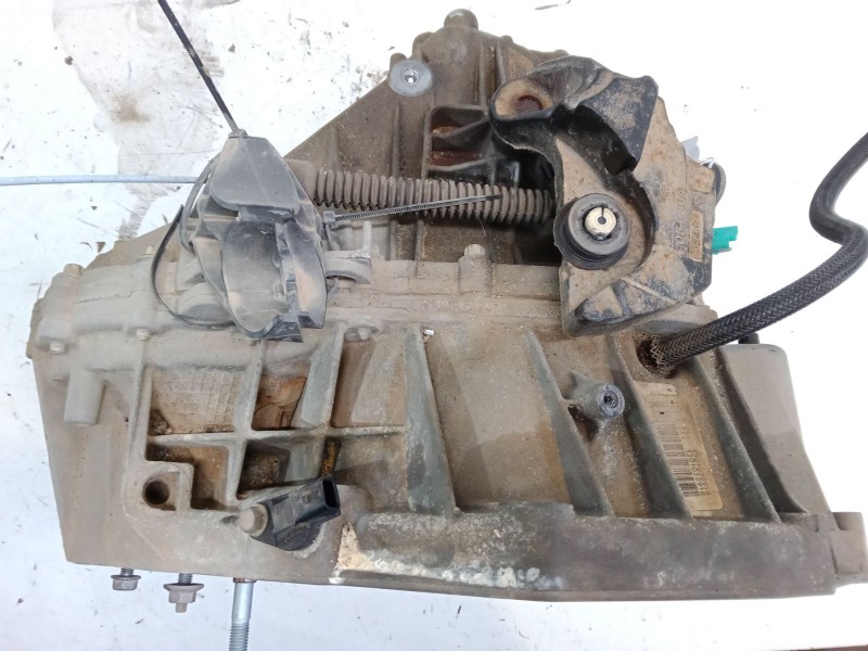 Recambio de caja de cambios manual 6 velocidades para renault scénic iii (jz0/1_) 1.5 dci referencia OEM IAM 320103891R  