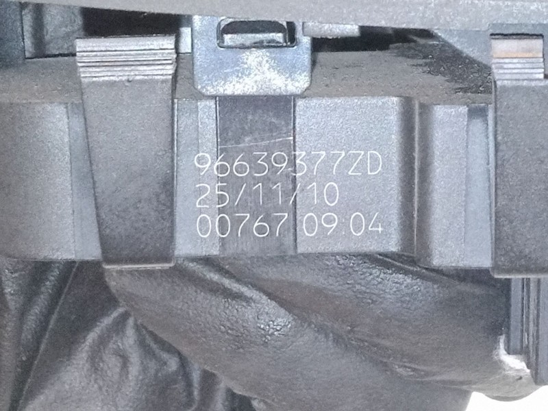 Recambio de mando elevalunas delantero derecho para citroën c4 grand picasso i (ua_) 2.0 hdi 150 referencia OEM IAM 96639377ZD  