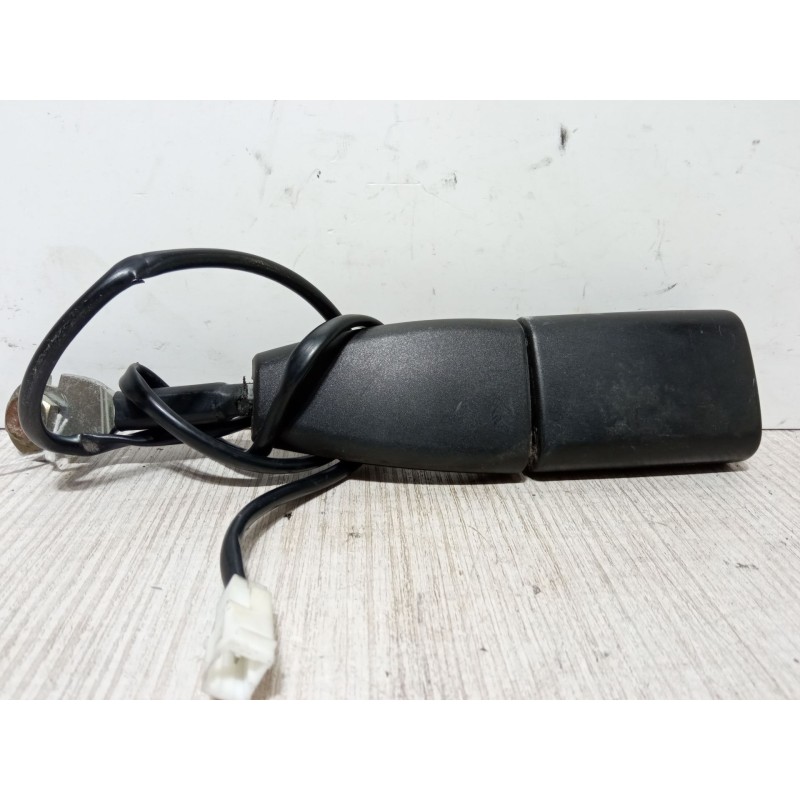 Recambio de anclaje cinturon delantero izquierdo para alfa romeo 147 (937_) 1.9 jtd (937.axd1a, 937.bxd1a) referencia OEM IAM 10
