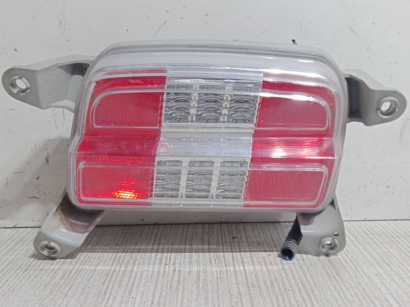 Recambio de faro antiniebla trasero izquierdo para kia cee´d (jd) 1.6 gt referencia OEM IAM   