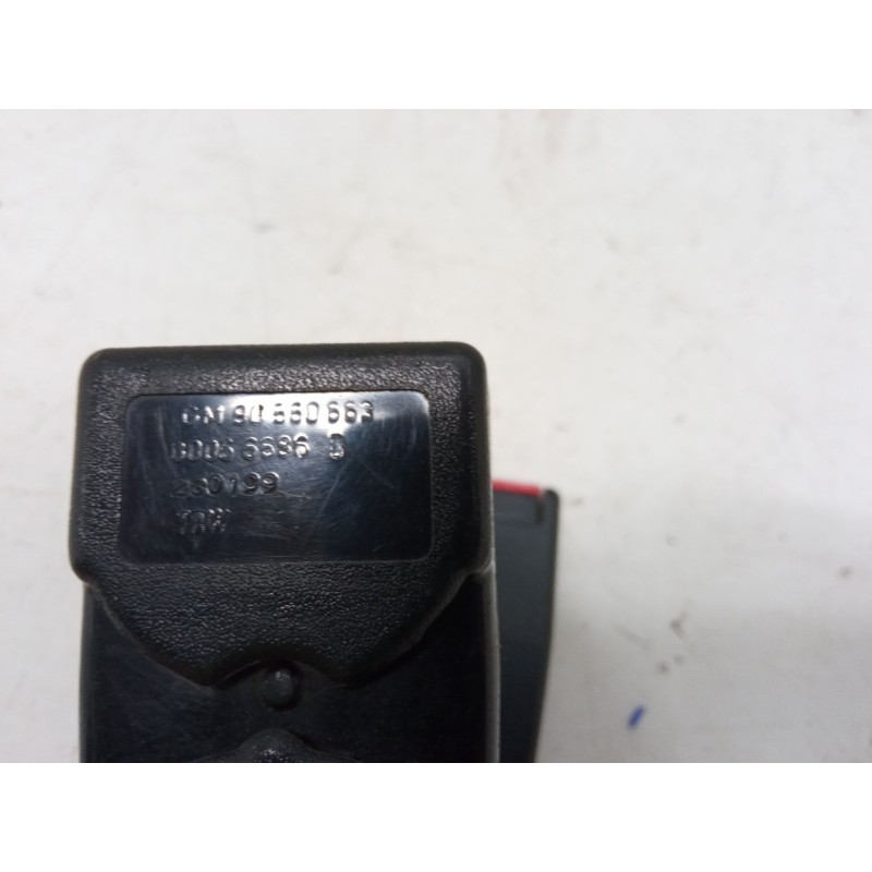 Recambio de anclaje cinturon trasero derecho para opel astra g station wagon (t98) 1.6 16v (f35) referencia OEM IAM 00066686D  
