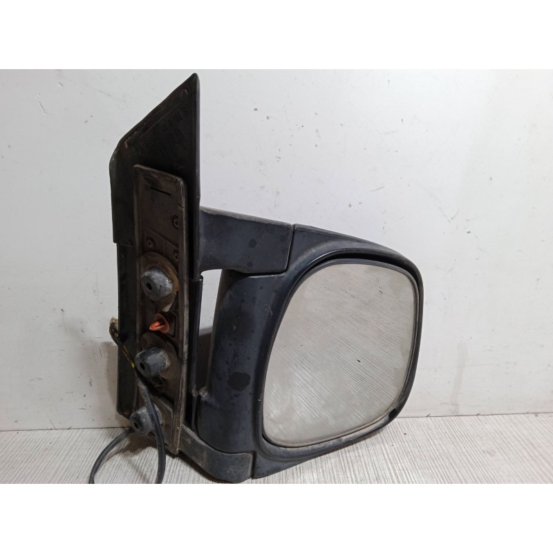Recambio de retrovisor electrico derecho para hyundai h-1 / starex autobús (a1) 2.5 tci referencia OEM IAM   