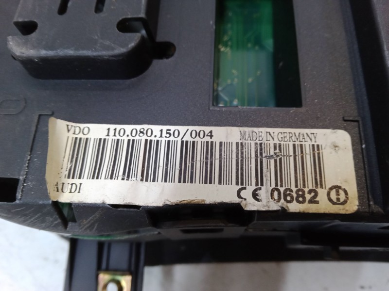 Recambio de cuadro instrumentos para audi a2 (8z0) 1.4 referencia OEM IAM 110080150004  