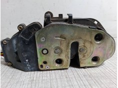 Recambio de cerradura puerta trasera izquierda para kia carnival i (up) 2.9 tdi referencia OEM IAM    2
