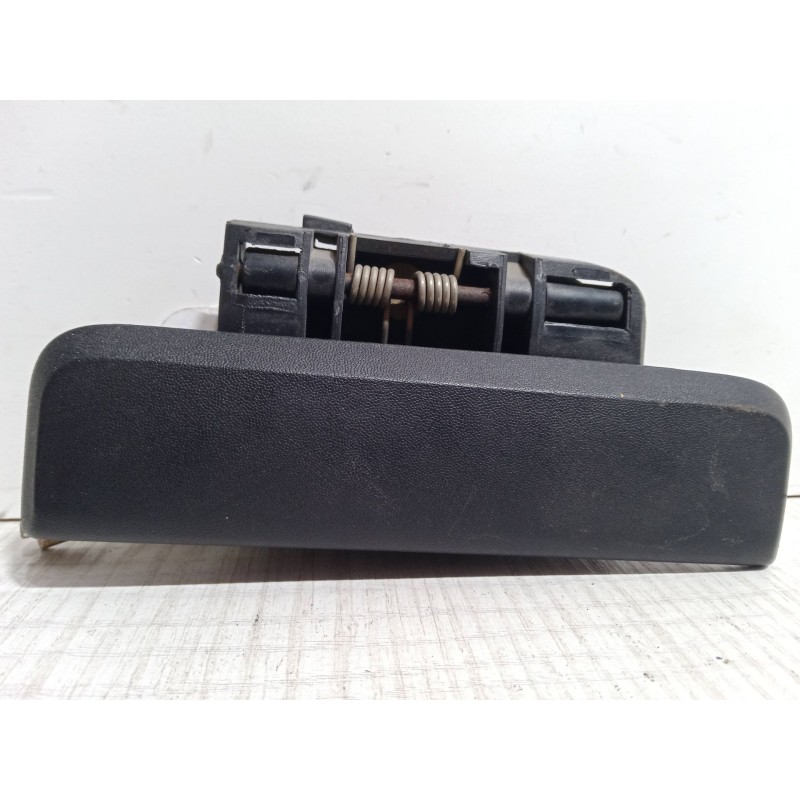 Recambio de maneta exterior puerta trasera derecha para peugeot 106 ii (1a_, 1c_) 1.4 i referencia OEM IAM   