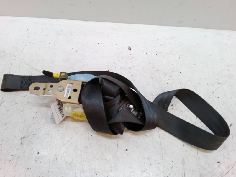 Recambio de cinturon seguridad delantero derecho para hyundai getz (tb) 1.5 crdi gls referencia OEM IAM 888801C981WK  