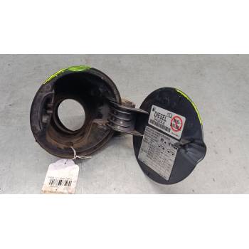 TAPA EXTERIOR COMBUSTIBLE 