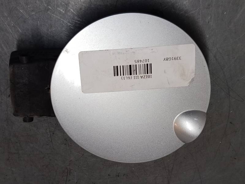 TAPA EXTERIOR COMBUSTIBLE 