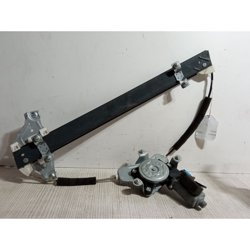 Recambio de elevalunas electrico delantero izquierdo para chevrolet lacetti (j200) 2.0 d referencia OEM IAM 96475128  