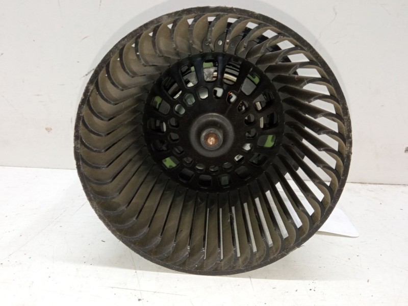 Recambio de motor calefaccion para peugeot 208 i (ca_, cc_) 1.2 vti 82 referencia OEM IAM T1013140A  