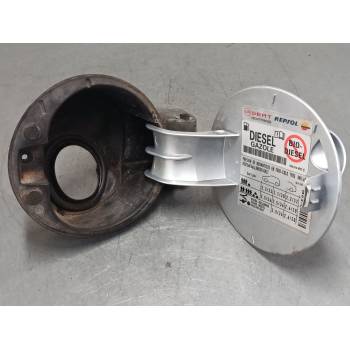 TAPA EXTERIOR COMBUSTIBLE 