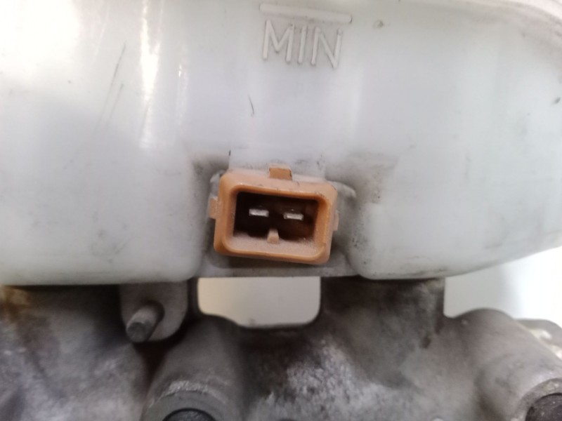 Recambio de bomba freno para hyundai tucson (jm) 2.0 crdi referencia OEM IAM   