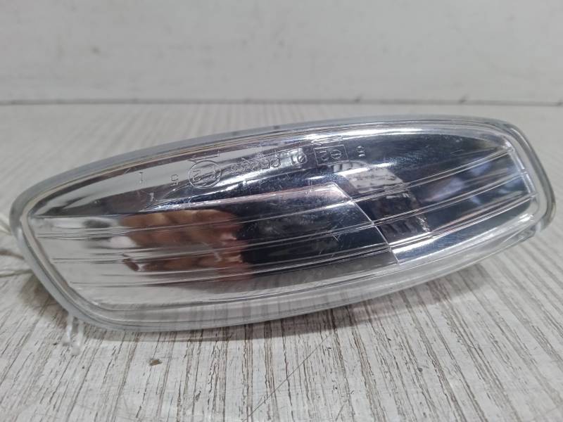 INTERMITENTE RETROVISOR DERECHO 
