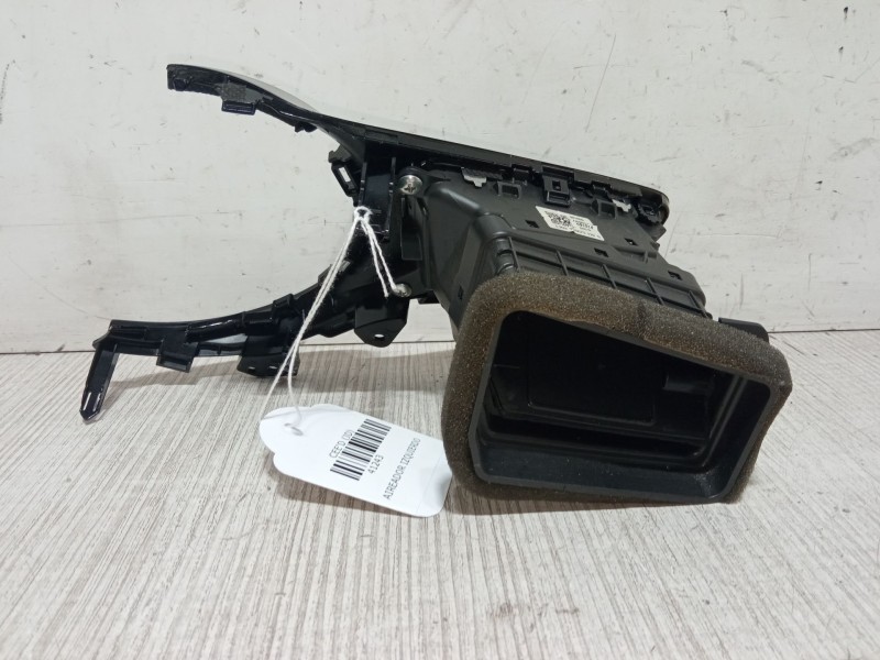 Recambio de aireador izquierdo para kia cee´d (jd) 1.6 gt referencia OEM IAM   