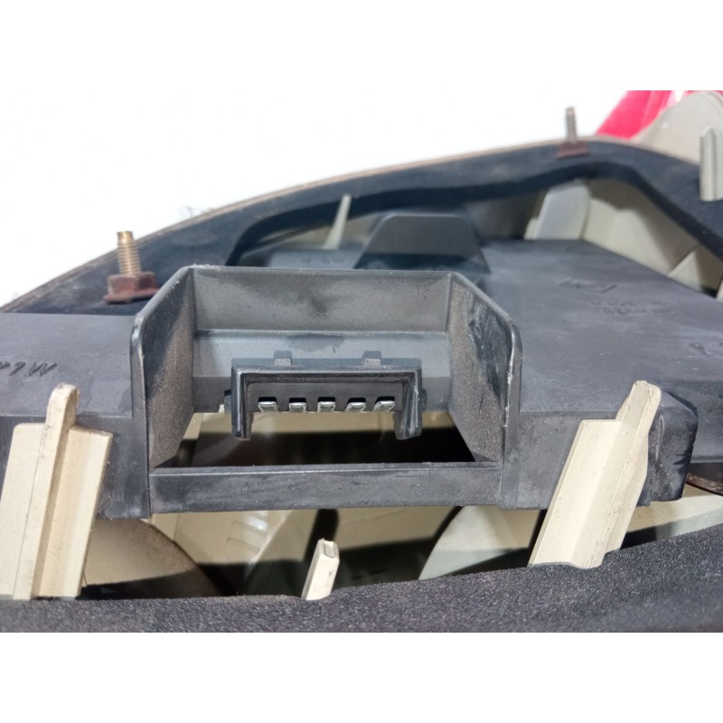 Recambio de piloto trasero izquierdo para ford fiesta iv (ja_, jb_) 1.25 i 16v referencia OEM IAM 96FG13N004BA  