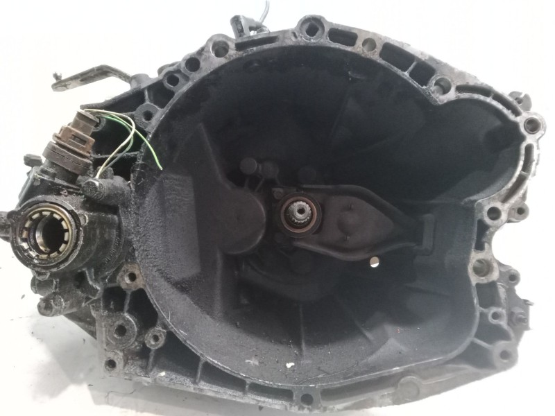 Recambio de caja de cambios manual 5 velocidades para peugeot 206 hatchback (2a/c) 1.9 d referencia OEM IAM 20DL72 2677240 A  Recambio de caja de cambios manual 5 velocidades para peugeot 206 hatchback (2a/c) 1.9 d referencia OEM IAM 20DL72 2677240 A