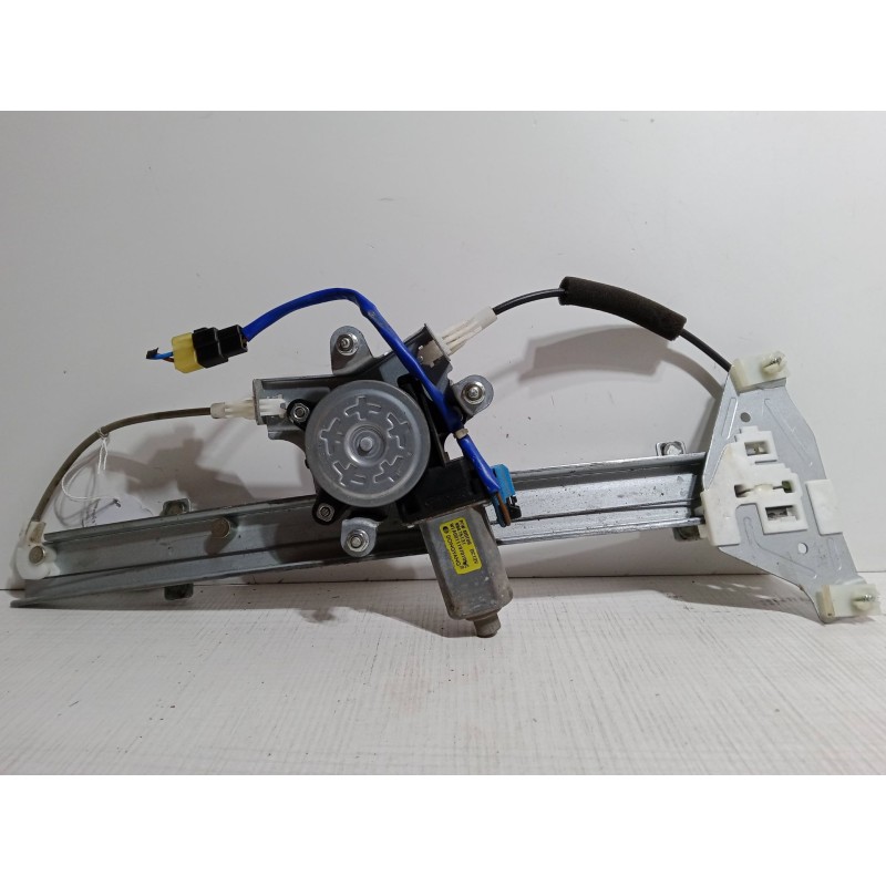 Recambio de elevalunas electrico trasero izquierdo para chevrolet lacetti (j200) 2.0 d referencia OEM IAM 96475131  