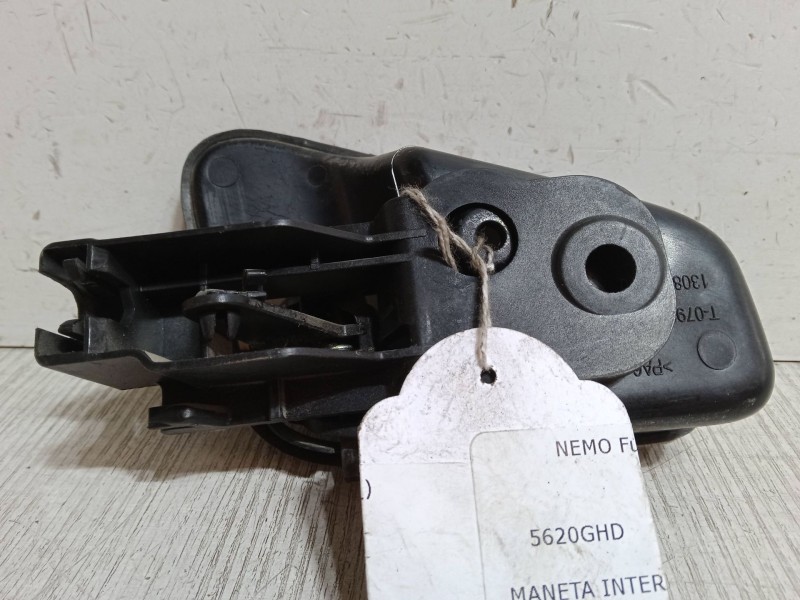 Recambio de maneta interior puerta delantera derecha para citroën nemo furgoneta/monovolumen (aa_) 1.4 hdi referencia OEM IAM   