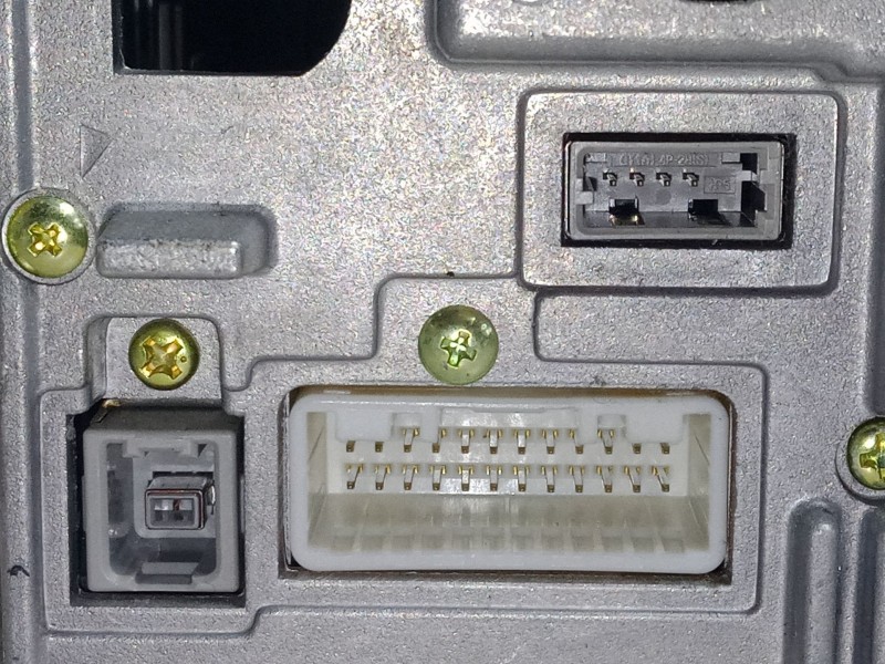 Recambio de pantalla multifuncion para kia cee´d (jd) 1.6 gt referencia OEM IAM   