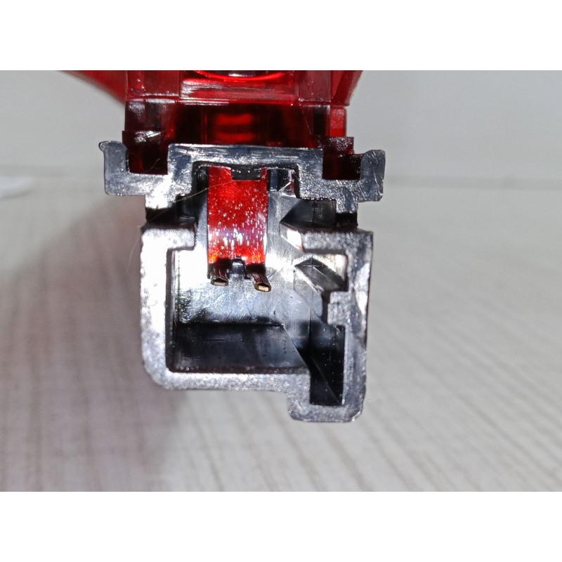 Recambio de luz central de freno para ford focus ii (da_, hcp, dp) 1.6 tdci referencia OEM IAM    Recambio de luz central de freno para ford focus ii (da_, hcp, dp) 1.6 tdci referencia OEM IAM