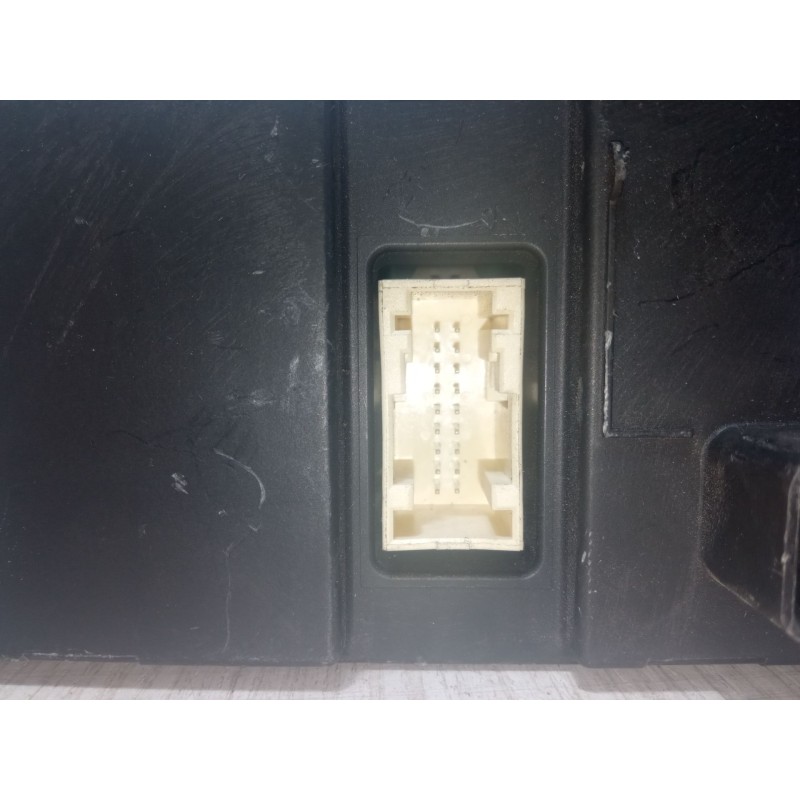 Recambio de mando climatizador para renault megane ii (bm0/1_, cm0/1_) 1.5 dci (bm1e, cm1e) referencia OEM IAM   