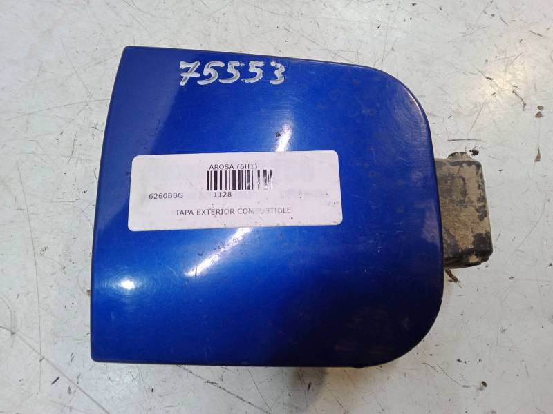 TAPA EXTERIOR COMBUSTIBLE 