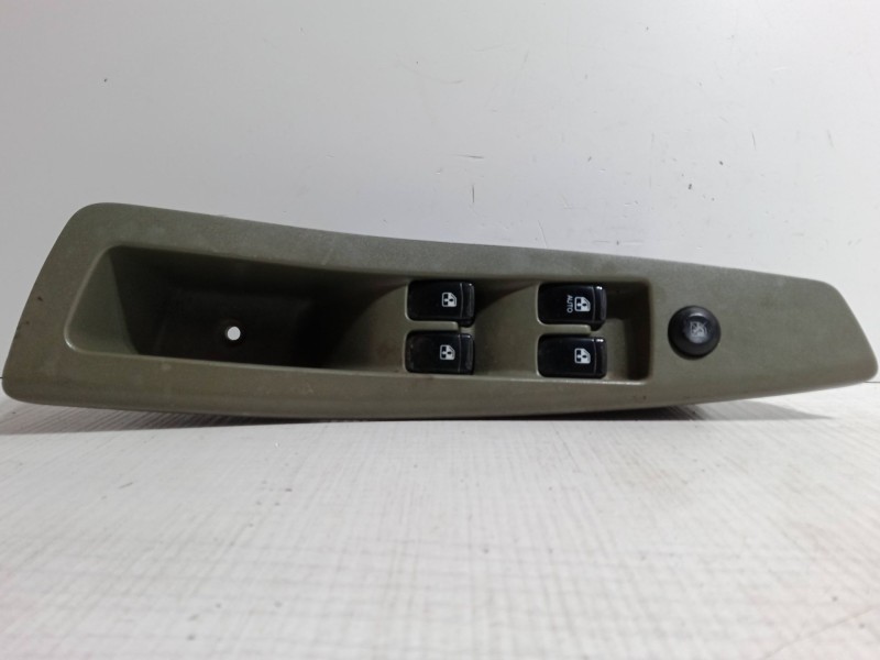 Recambio de mando elevalunas delantero izquierdo para chevrolet lacetti (j200) 2.0 d referencia OEM IAM    Recambio de mando elevalunas delantero izquierdo para chevrolet lacetti (j200) 2.0 d referencia OEM IAM