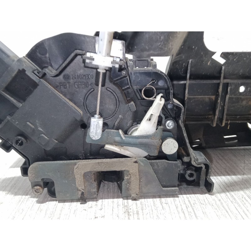 Recambio de cerradura puerta delantera derecha para ford focus ii (da_, hcp, dp) 1.6 tdci referencia OEM IAM 240021300  