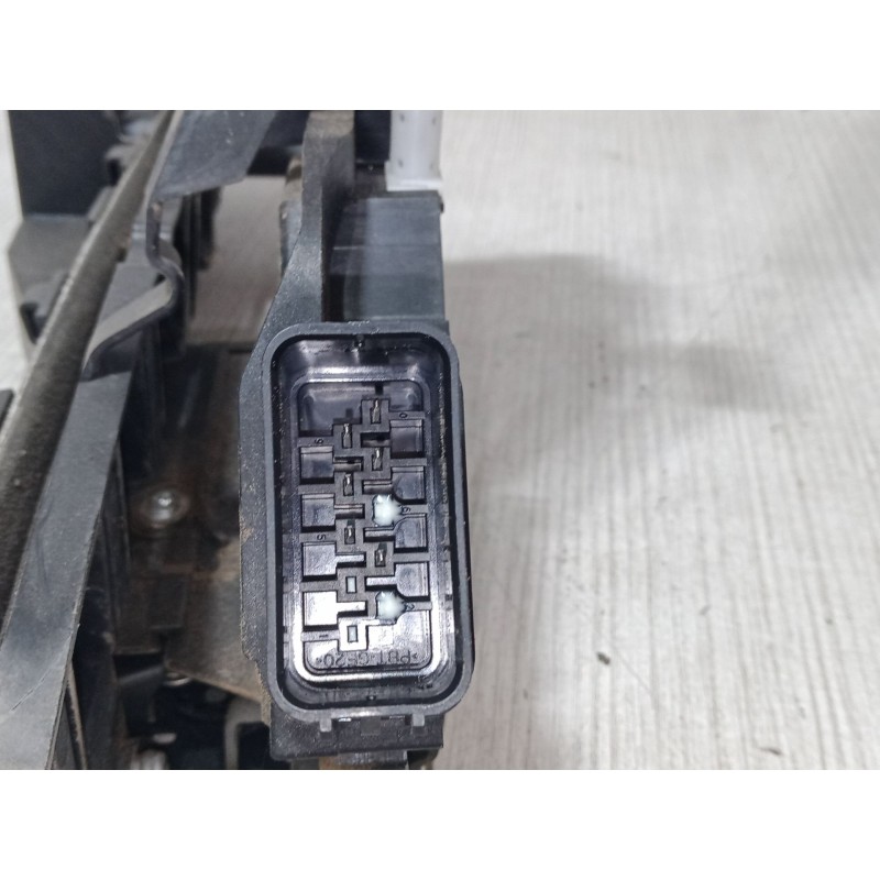 Recambio de cerradura puerta delantera derecha para ford focus ii (da_, hcp, dp) 1.6 tdci referencia OEM IAM 240021300  