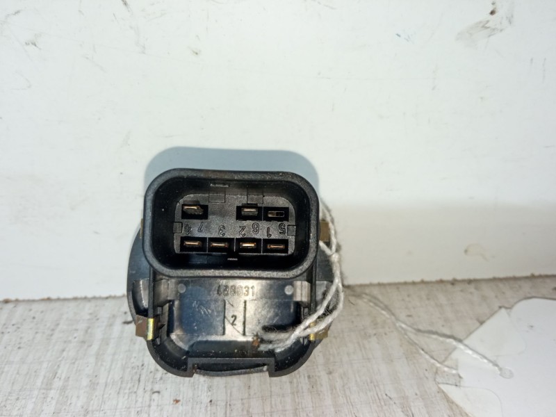 Recambio de mando elevalunas delantero derecho para ford fiesta iv (ja_, jb_) 1.25 i 16v referencia OEM IAM   