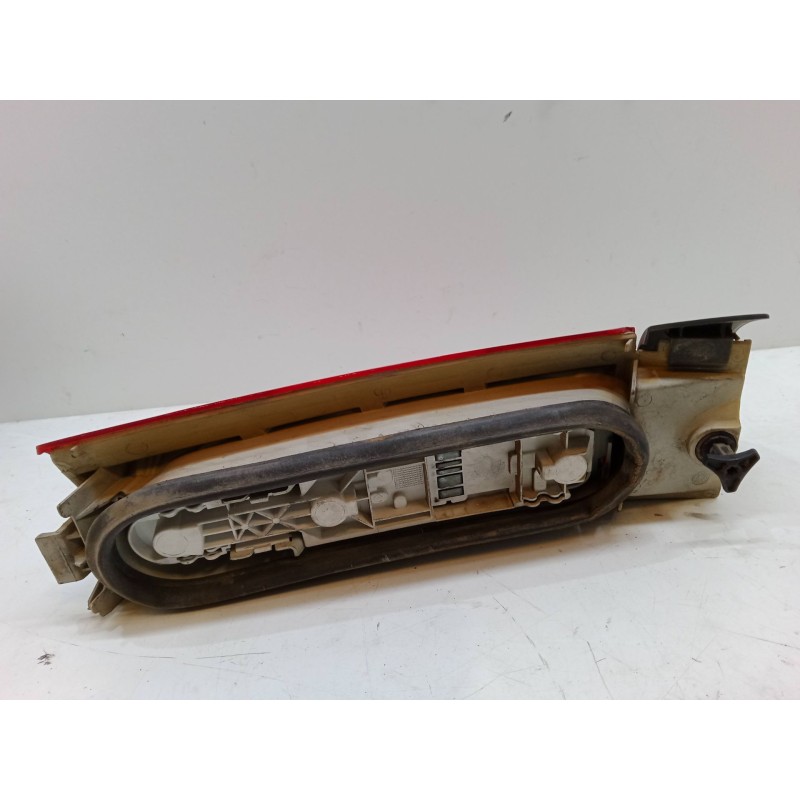 Recambio de piloto trasero izquierdo para renault super 5 (b/c40_) 1.1 (b/c/401) referencia OEM IAM   