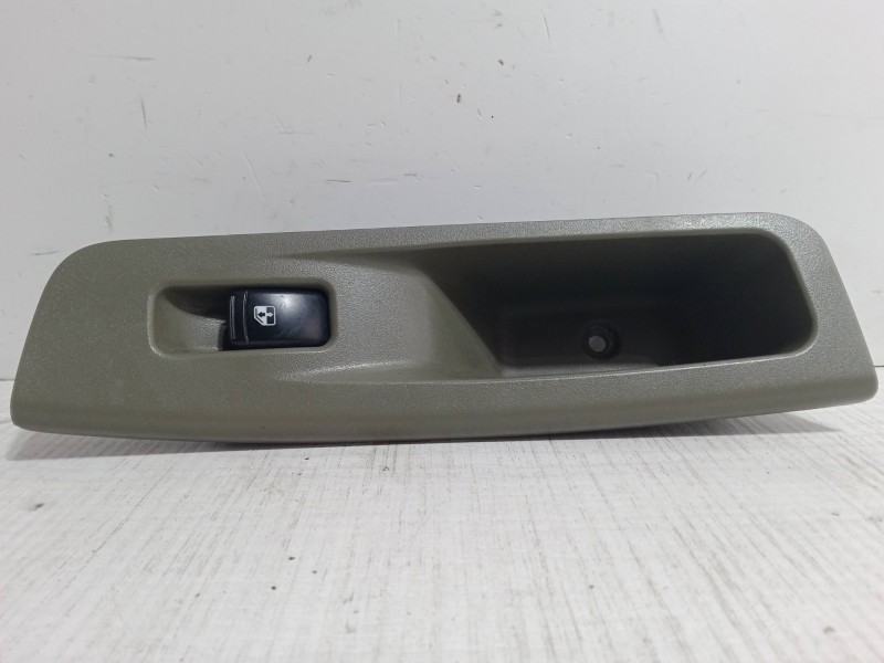 Recambio de mando elevalunas trasero derecho para chevrolet lacetti (j200) 2.0 d referencia OEM IAM 612W21030   Recambio de mando elevalunas trasero derecho para chevrolet lacetti (j200) 2.0 d referencia OEM IAM 612W21030