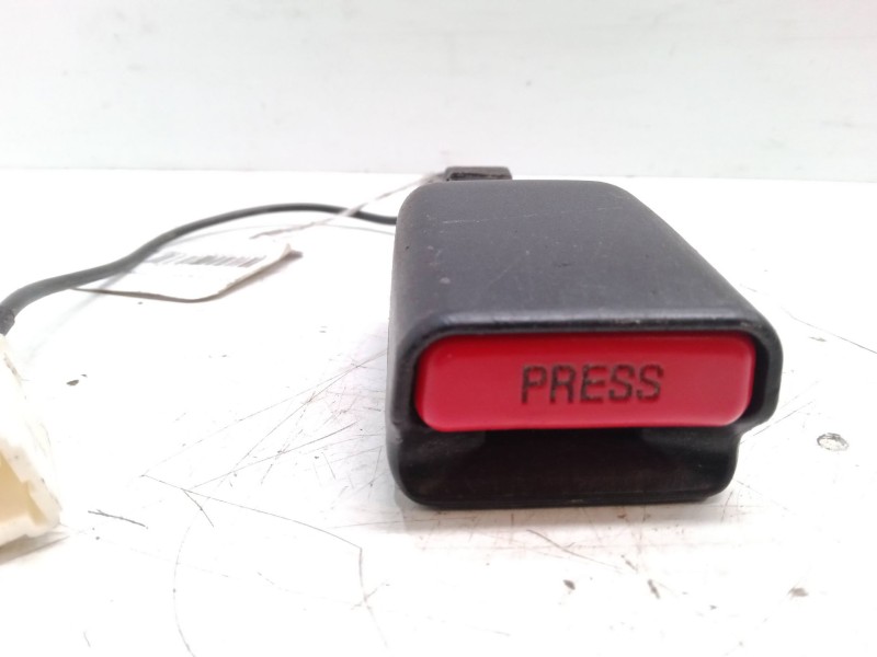 Recambio de anclaje cinturon delantero izquierdo para citroën c4 grand picasso i (ua_) 2.0 hdi 150 referencia OEM IAM   