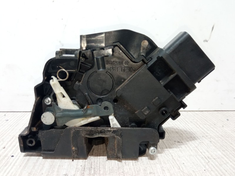 Recambio de cerradura puerta delantera izquierda para ford focus ii (da_, hcp, dp) 1.6 tdci referencia OEM IAM 3M5AR21813ET  